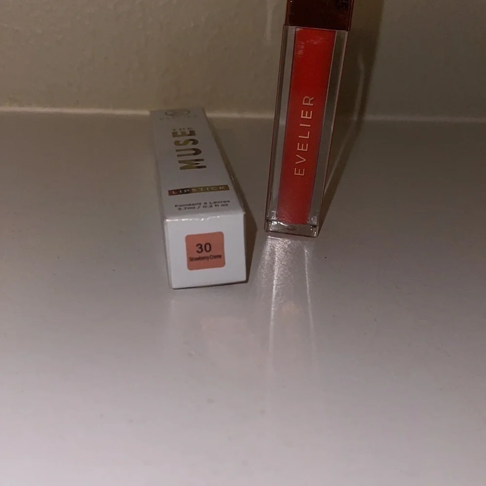 EVELIER -The Muse: strawberry crème  - Lipstick/Lipgloss